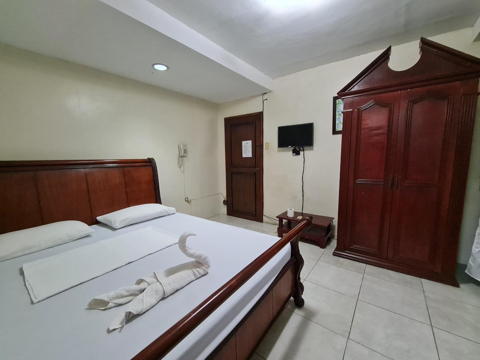 Goland Pension House & Dormitory By Sms Hospitality Cebu Eksteriør billede