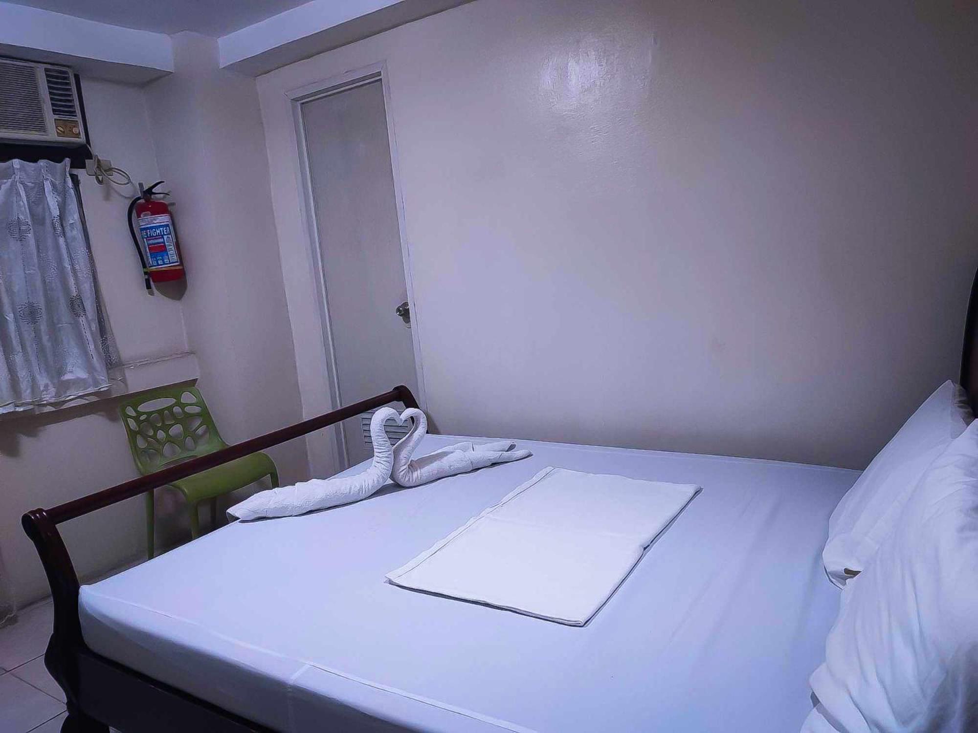 Goland Pension House & Dormitory By Sms Hospitality Cebu Eksteriør billede